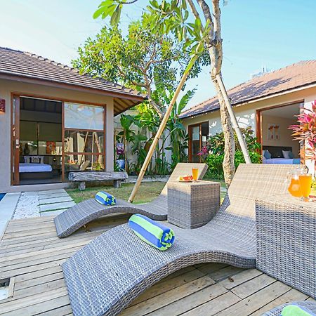 Samana Villas Legian Værelse billede